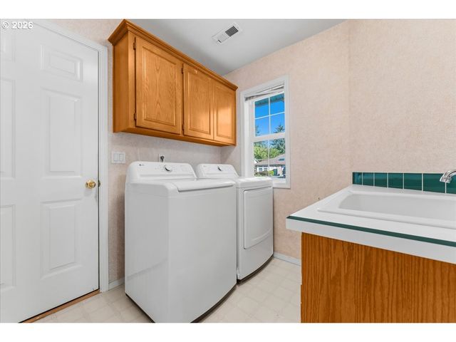 16677 Sw JORDAN Way, Portland, OR 97224