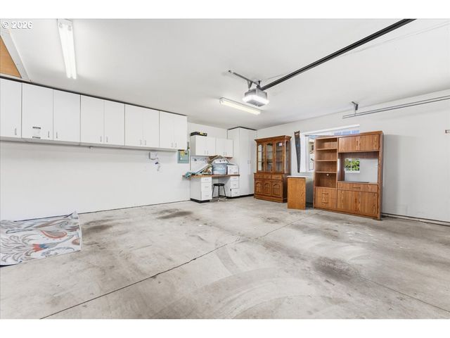 16677 Sw JORDAN Way, Portland, OR 97224