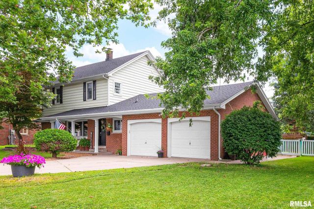 308 S 7TH Avenue, Morton, IL 61550