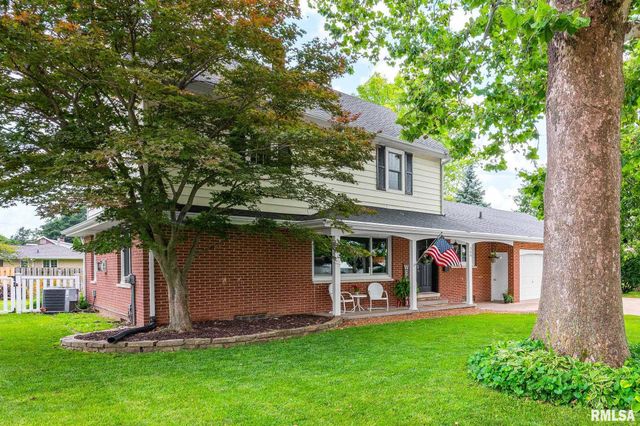 308 S 7TH Avenue, Morton, IL 61550