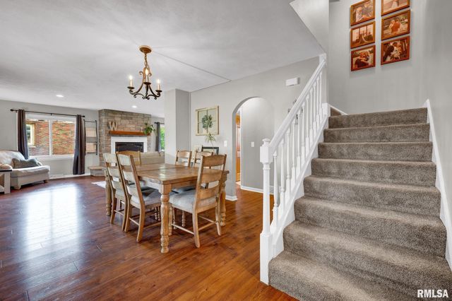 308 S 7TH Avenue, Morton, IL 61550
