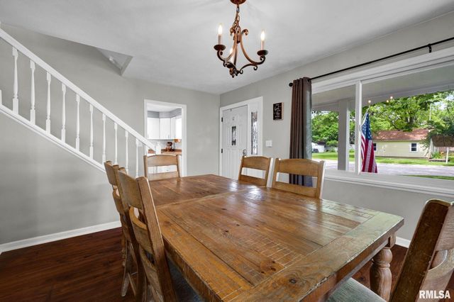 308 S 7TH Avenue, Morton, IL 61550