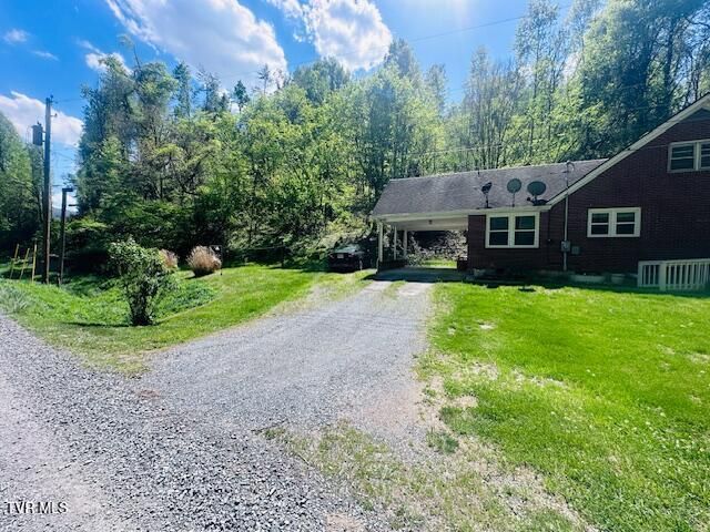 244 Rosenbaum Hollow Lane, Chilhowie, VA 24319