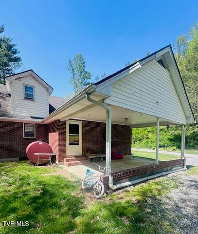 244 Rosenbaum Hollow Lane, Chilhowie, VA 24319