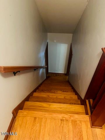 244 Rosenbaum Hollow Lane, Chilhowie, VA 24319