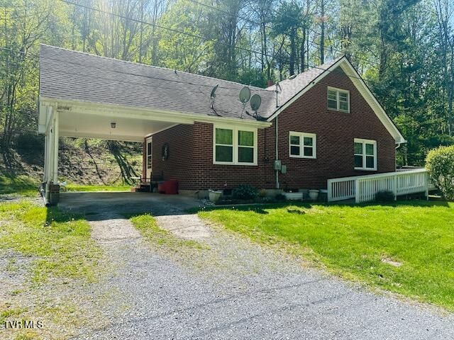 244 Rosenbaum Hollow Lane, Chilhowie, VA 24319