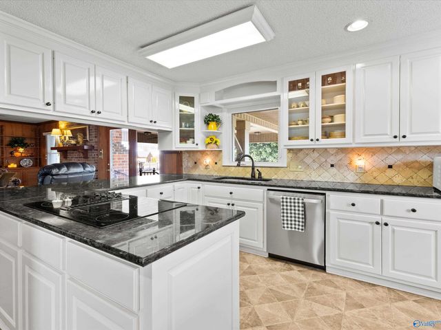 3320 Ohara Road SW, Huntsville, AL 35801