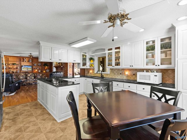 3320 Ohara Road SW, Huntsville, AL 35801