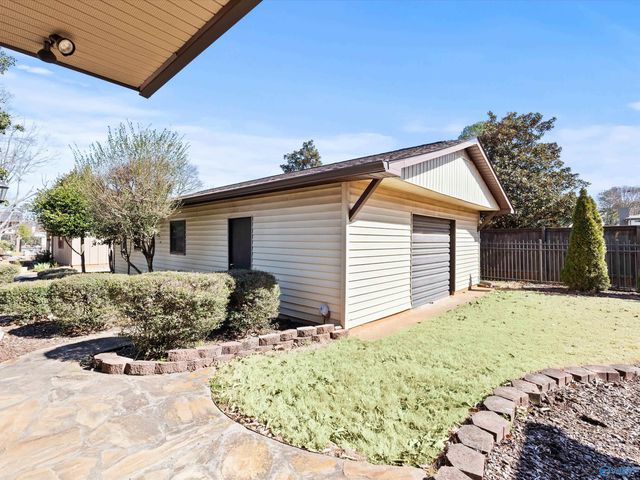 3320 Ohara Road SW, Huntsville, AL 35801