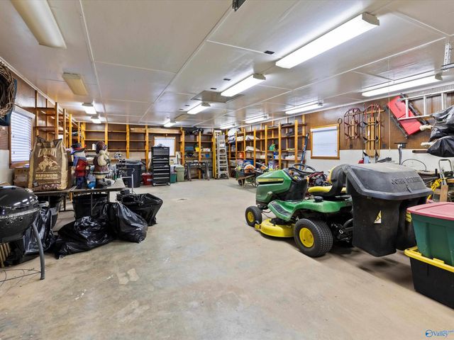 3320 Ohara Road SW, Huntsville, AL 35801