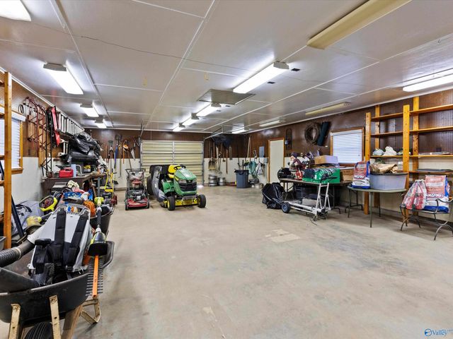 3320 Ohara Road SW, Huntsville, AL 35801