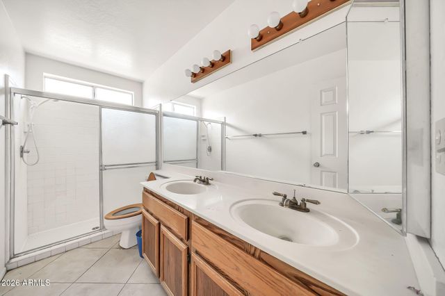 5738 W GREENBRIAR Drive, Glendale, AZ 85308