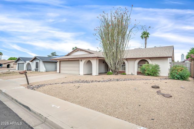 5738 W GREENBRIAR Drive, Glendale, AZ 85308