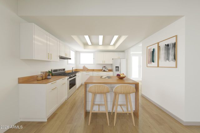 5738 W GREENBRIAR Drive, Glendale, AZ 85308