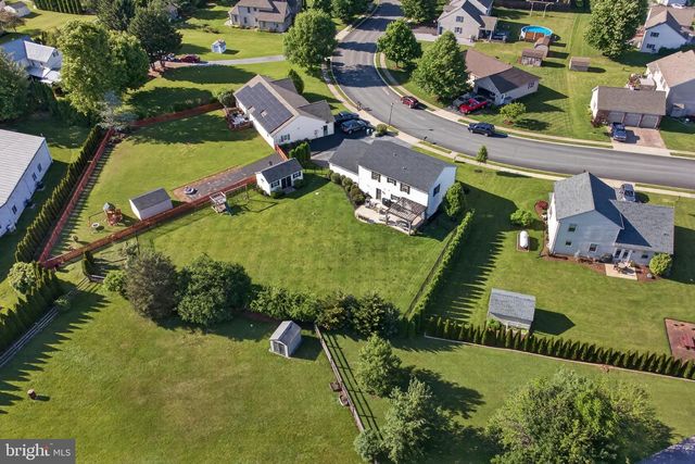 515 HIGH POINT DR, Denver, PA 17517