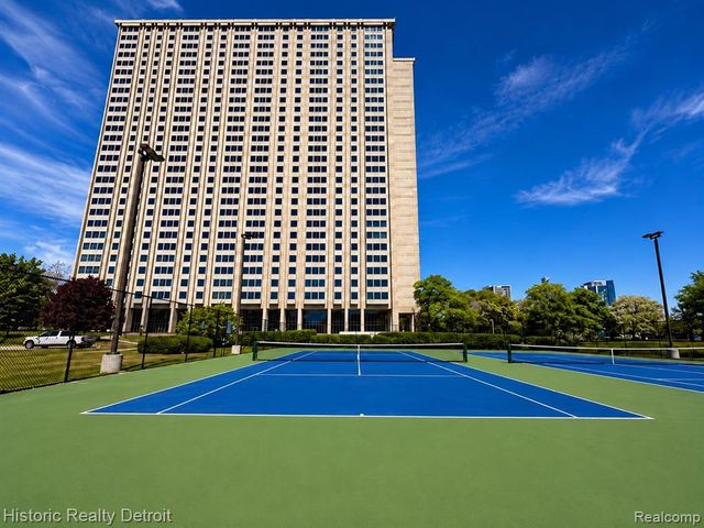 1300 E Lafayette Street 610-11, Detroit, MI 48207