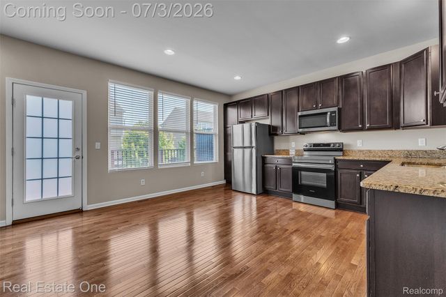 44656 Ellery Lane, Novi, MI 48377