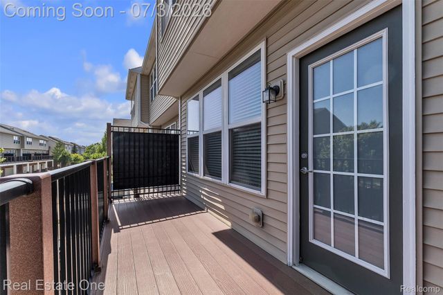 44656 Ellery Lane, Novi, MI 48377