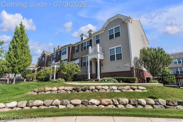 44656 Ellery Lane, Novi, MI 48377