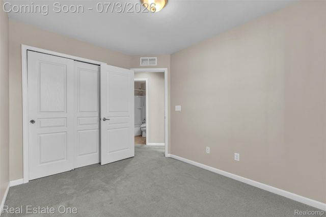 44656 Ellery Lane, Novi, MI 48377