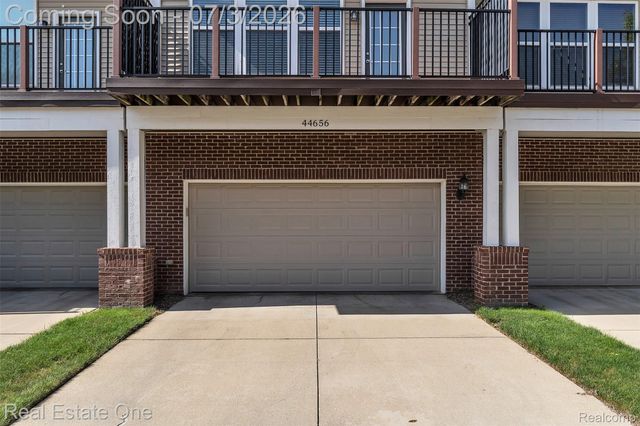 44656 Ellery Lane, Novi, MI 48377