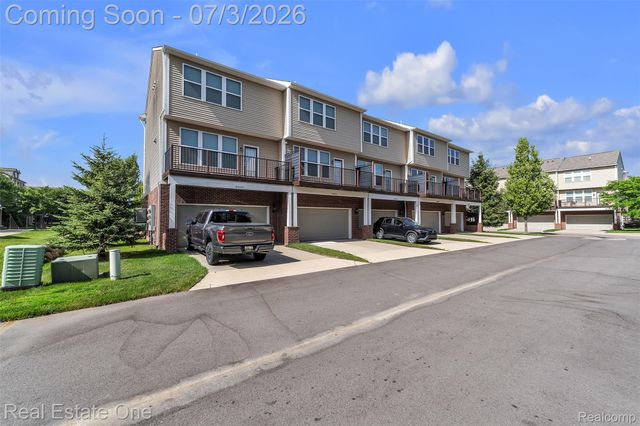 44656 Ellery Lane, Novi, MI 48377