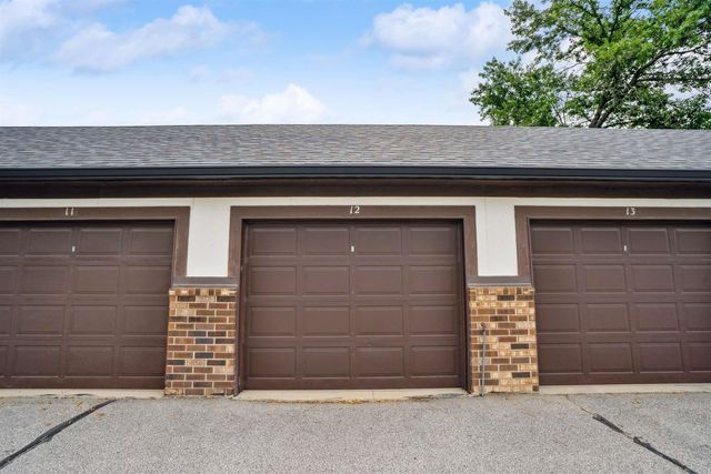 3429 Georgetown Drive #8, Waterloo, IA 50701