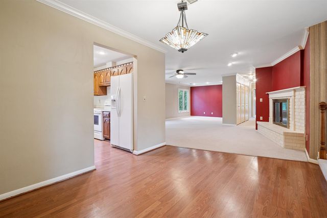 3429 Georgetown Drive #8, Waterloo, IA 50701