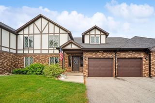 3429 Georgetown Drive #8, Waterloo, IA 50701