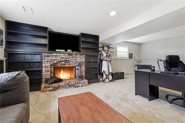 11714 W 61st Terrace, Shawnee, KS 66203