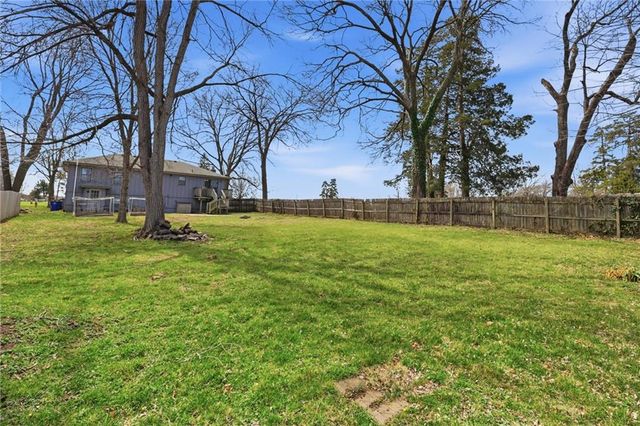 11714 W 61st Terrace, Shawnee, KS 66203