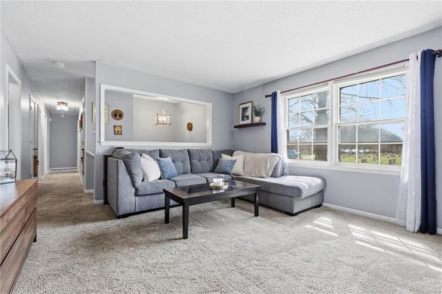 11714 W 61st Terrace, Shawnee, KS 66203
