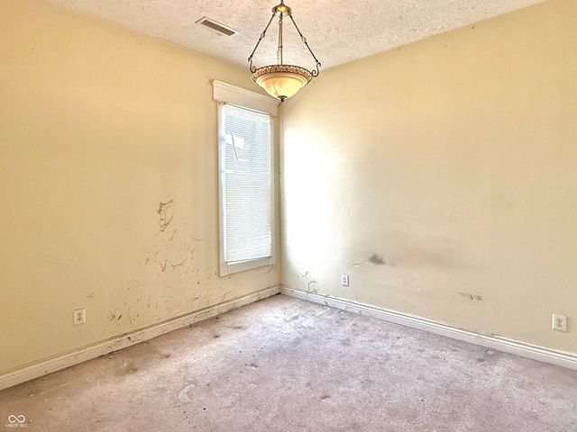 263 S Carthage Road, Charlottesville, IN 46117