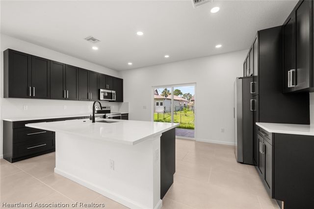 4225 Elson Avenue, Sebring, FL 33875