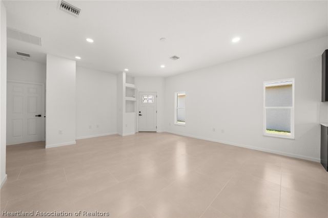 4225 Elson Avenue, Sebring, FL 33875
