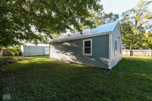 2401 W 27th Street, Anderson, IN 46016