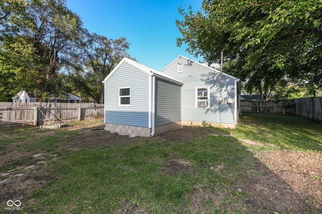 2401 W 27th Street, Anderson, IN 46016