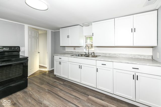 2401 W 27th Street, Anderson, IN 46016