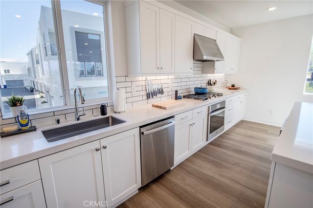 26857 Laurel Mountain Loop, Valencia, CA 91381