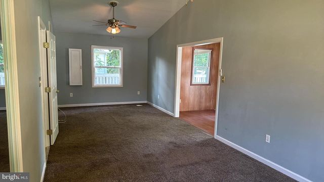 427 BANK ST, Pocomoke City, MD 21851