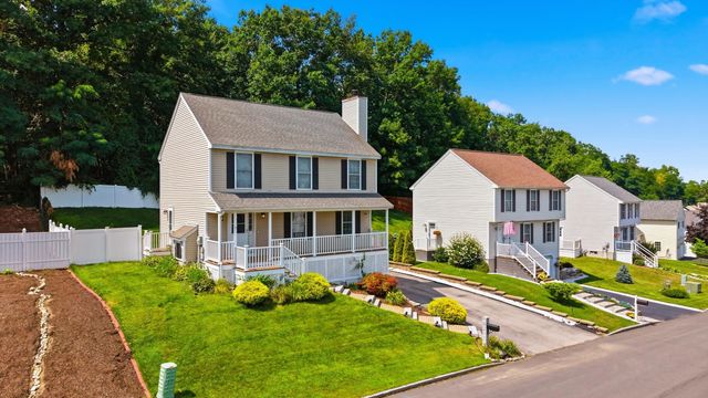 160 Heathrow Avenue, Manchester, NH 03104