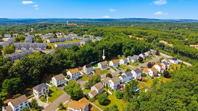 160 Heathrow Avenue, Manchester, NH 03104