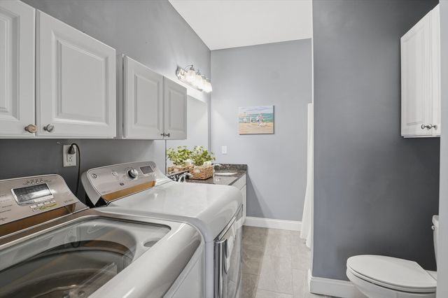 11 Afra Drive 11, Shrewsbury, MA 01545