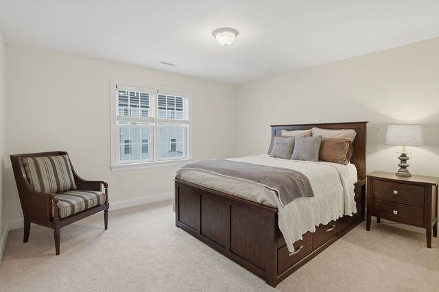 11 Afra Drive 11, Shrewsbury, MA 01545