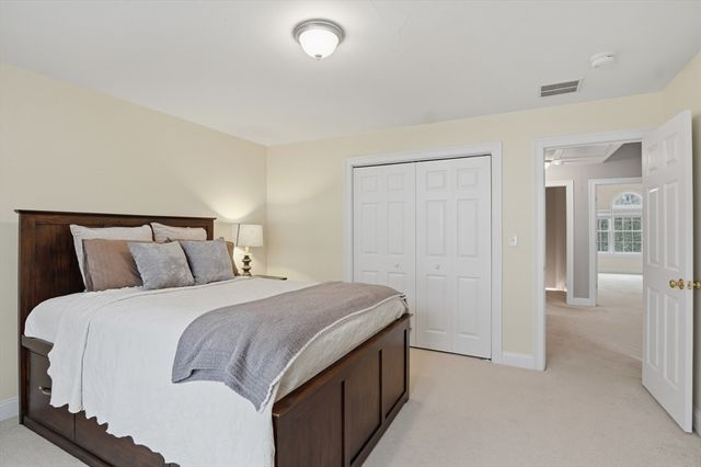 11 Afra Drive 11, Shrewsbury, MA 01545