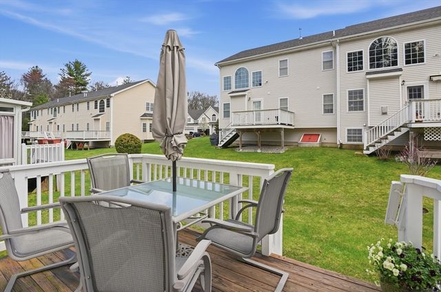 11 Afra Drive 11, Shrewsbury, MA 01545