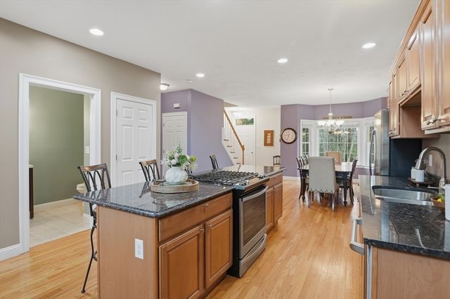 11 Afra Drive 11, Shrewsbury, MA 01545