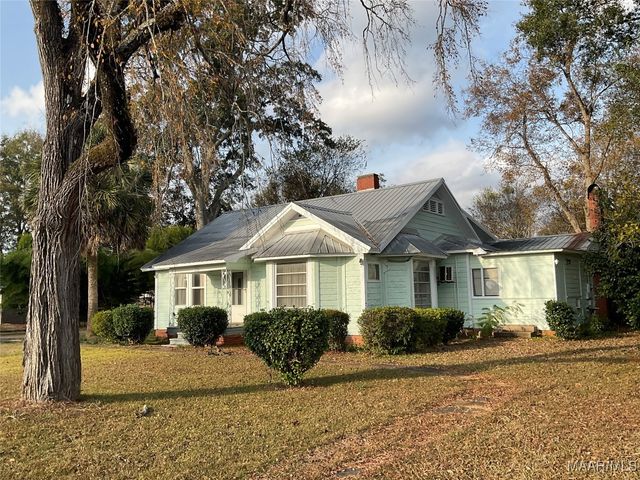108 Carr Street, Tallassee, AL 36078