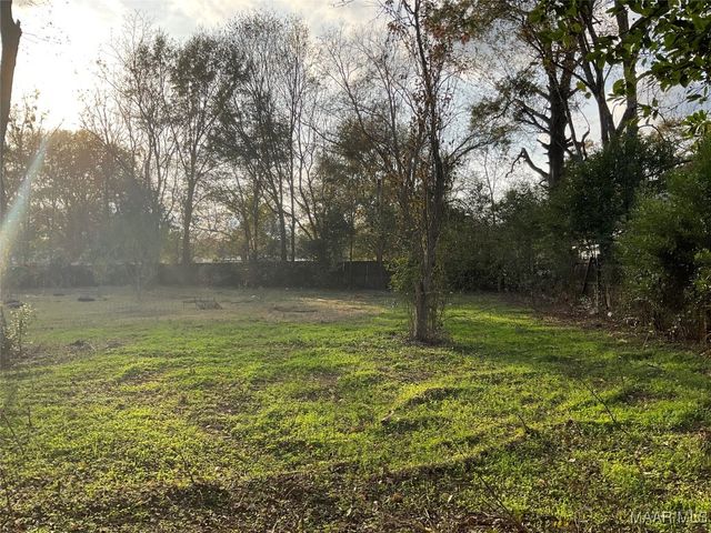 108 Carr Street, Tallassee, AL 36078