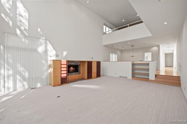 3217 Interlaken Street, West Bloomfield, MI 48323